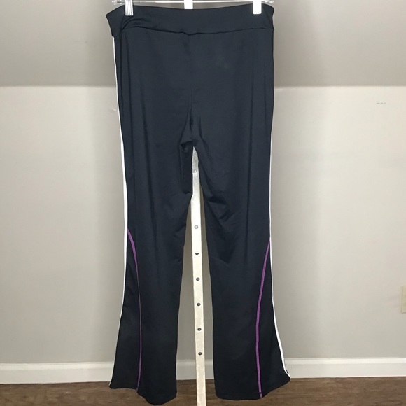 Champion Yoga Pants Size Large - Picture 2 of 4